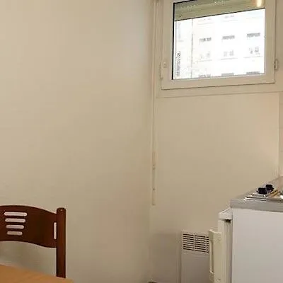 城市公寓里昂维尔巴纳酒店 维勒班