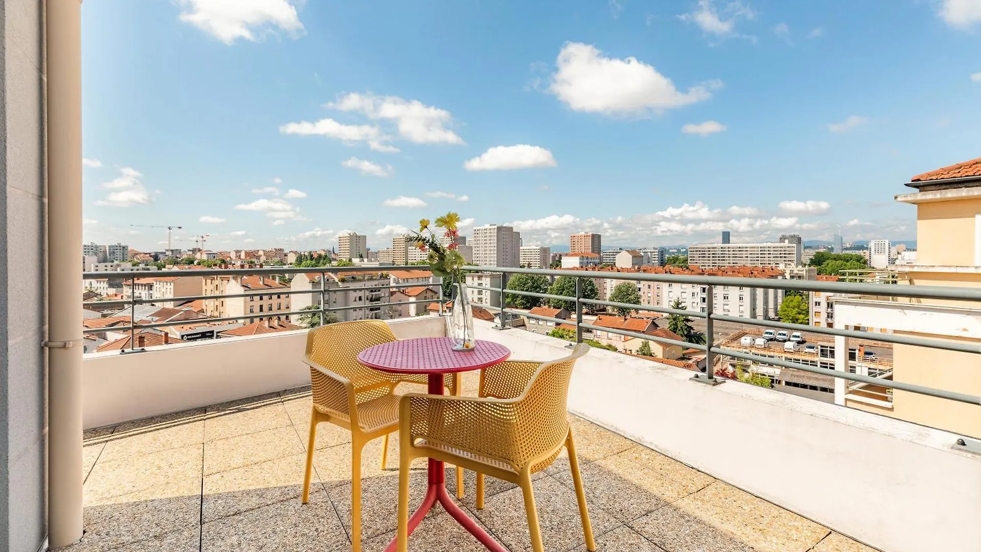 *** Aparthotel Appart'City Classic Lyon Villeurbanne France